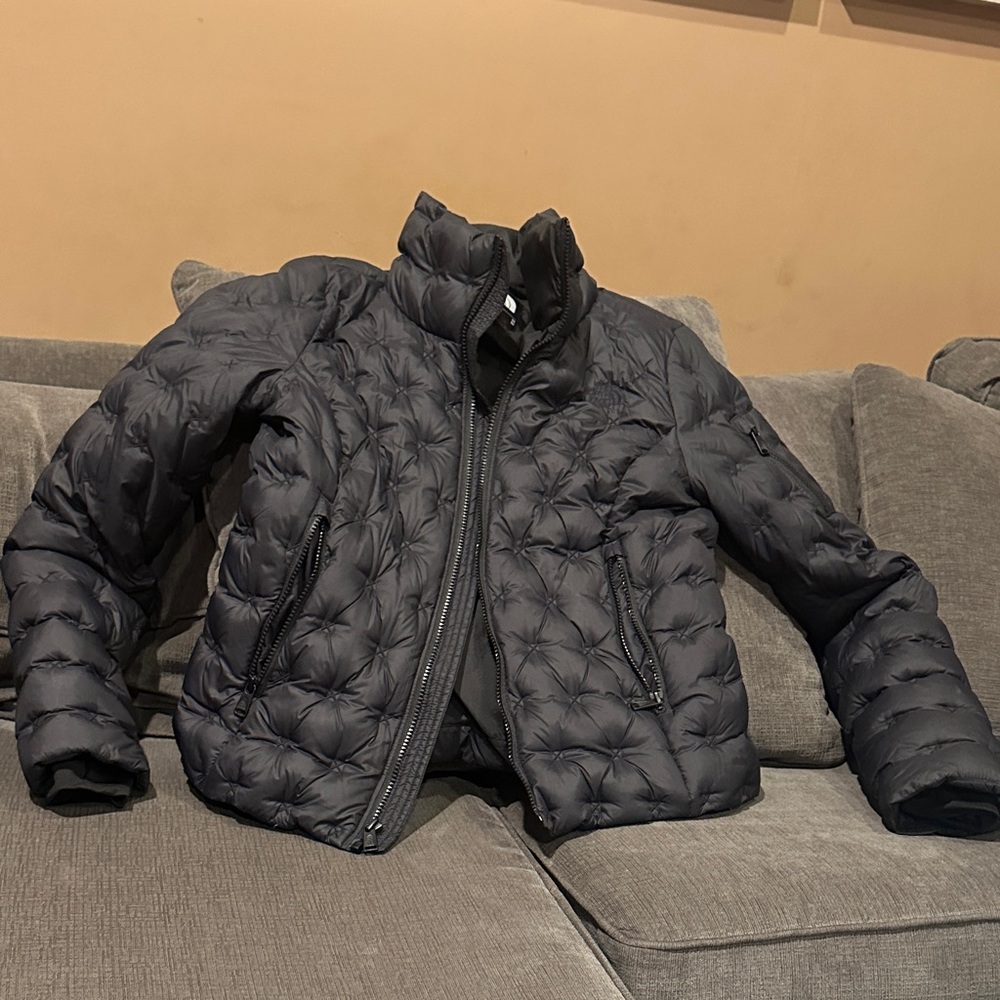 Women’s North Face Black Quilted Jacket